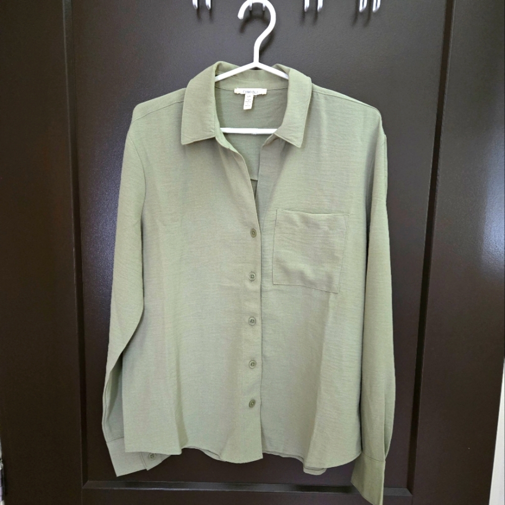 Como BLU Olive Green Button-Up Shirt